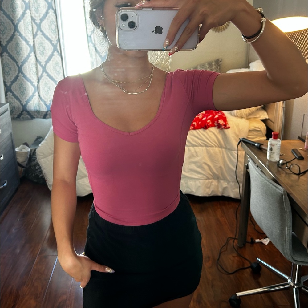 Lululemon Align top, hot pink, 2